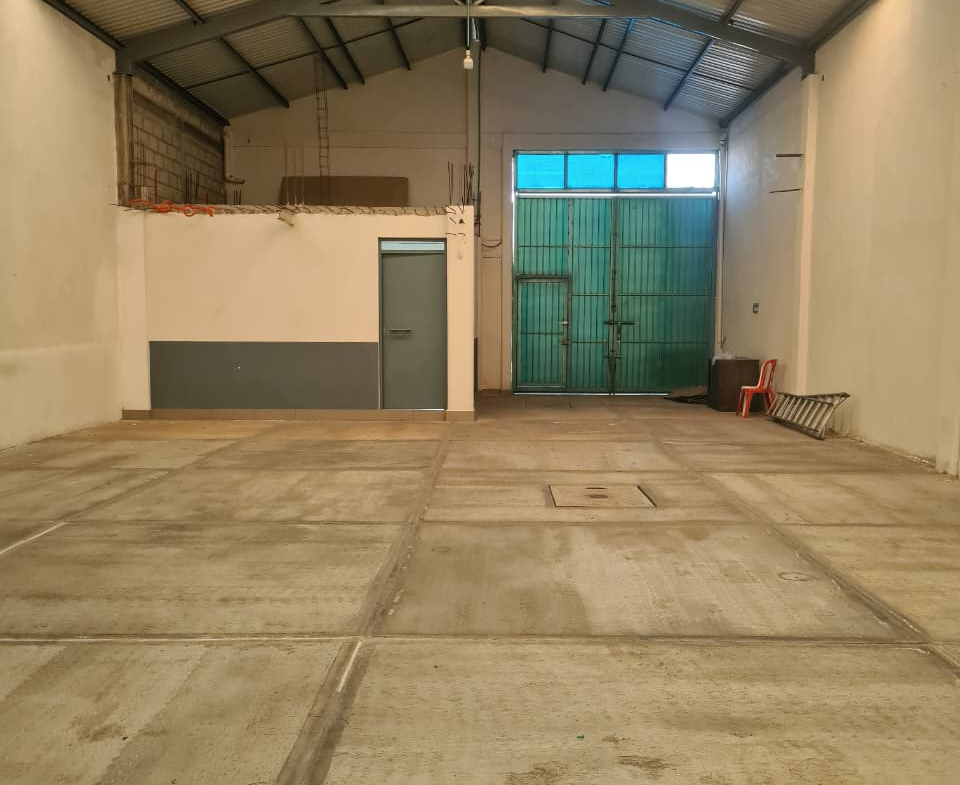 Bodega de 250m
