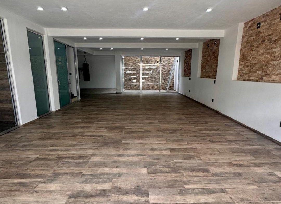 CASA DE LUJO VENTA ZONA PLATEADA PACHUCA