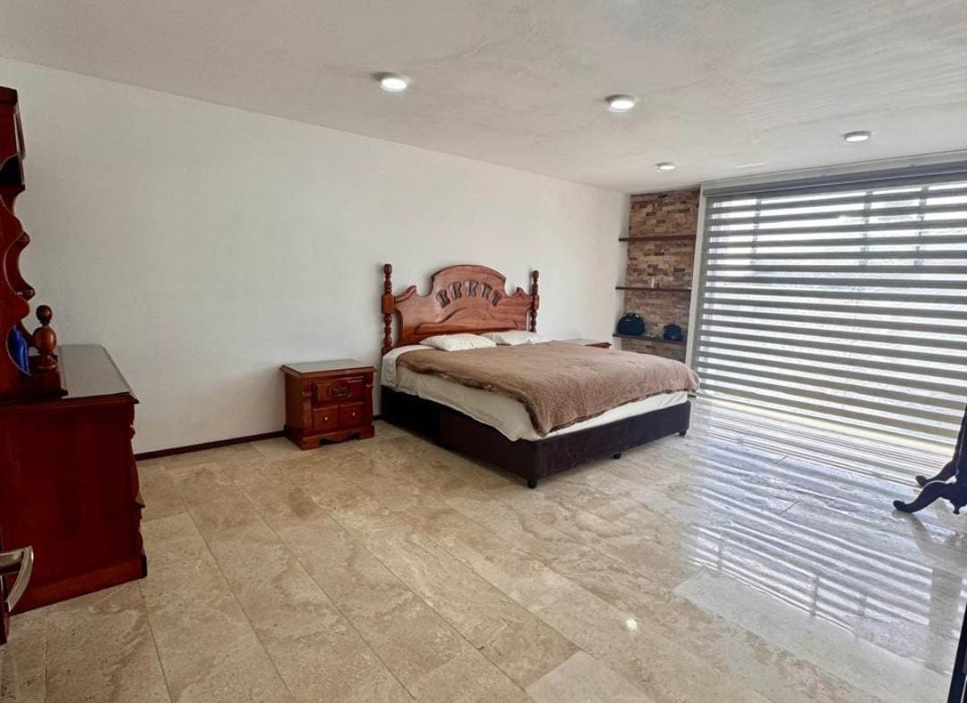CASA DE LUJO VENTA ZONA PLATEADA PACHUCA