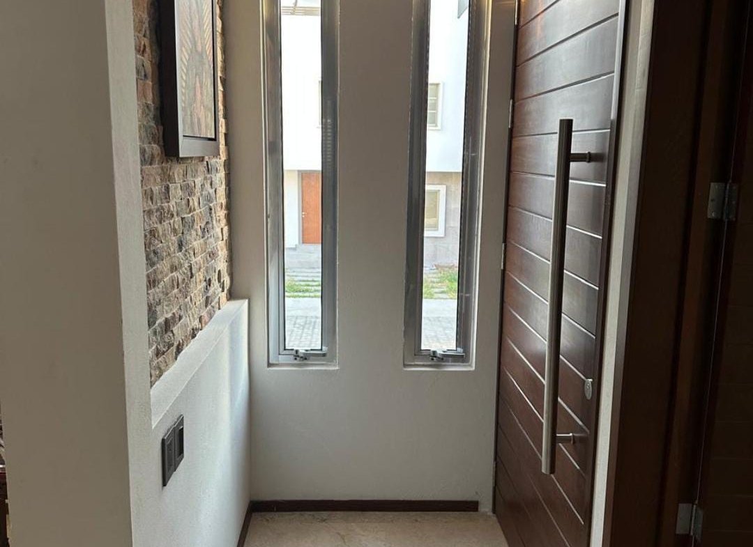 CASA DE LUJO VENTA ZONA PLATEADA PACHUCA